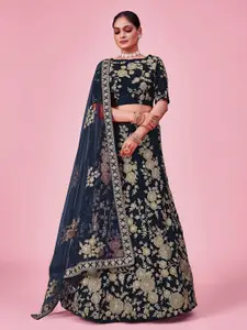 Fusionic Thread Work Semi-Stitched Lehenga & Unstitched Blouse With Dupatta
