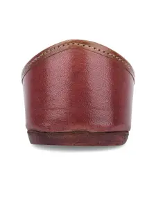 DESI COLOUR Textured Perforated Square Toe Leather Mojaris