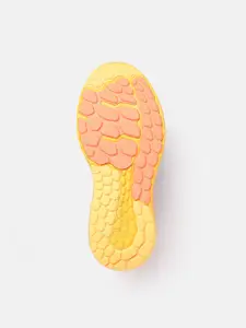 New Balance Women Woven Design Vongo Running Shoes