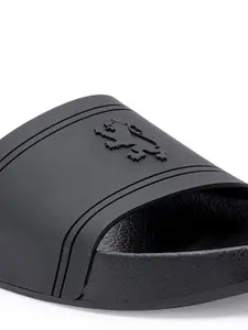 Red Tape Men Rubber Sliders