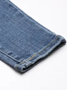 Levis Women Mid Rise 710 Super Skinny Fit Light Fade Stretchable Jeans