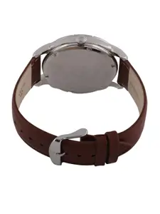 Titan Smartsteel Men White Analogue watch NL1489SL02