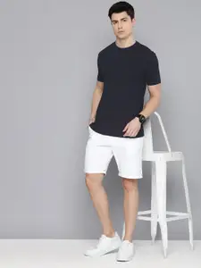 Levis Men Solid Pure Cotton Round Neck T-shirt