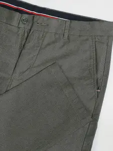 Arrow Sport Men Autoflex Dobby Casual Trousers