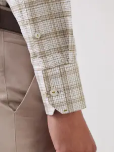 Andamen Cutaway Collar Slim Fit Cotton Casual Shirt