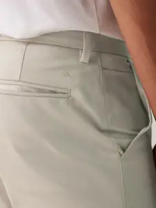 Andamen Men Mid Rise Easy Wash Slant Pocket Chinos