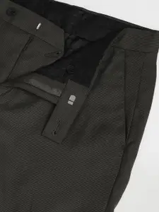 Arrow Men Mid-Rise Formal Trousers
