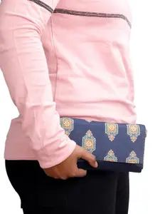 THE CLOWNFISH Jolene Women Ethnic Motifs Printed Envelop Wallet