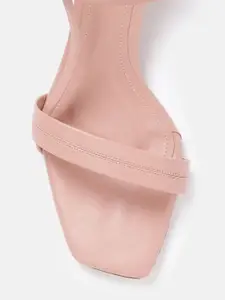 DressBerry Strappy Kitten Heels