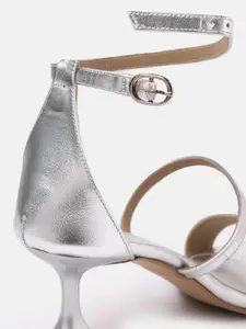 DressBerry Women Mid-Top Slim Heels