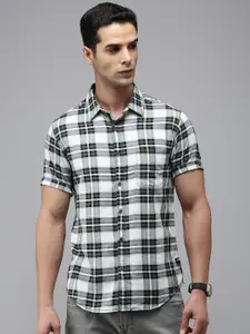 SPYKAR Pure Cotton Slim Fit Checked Casual Shirt