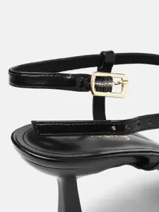 DressBerry Women Strappy Slim Heels