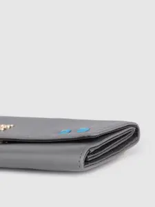 Baggit Women Solid Three Fold Wallet