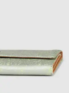 Baggit Women Abstract Printed Three Fold Wallet