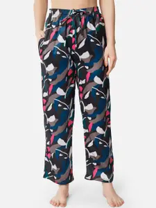 FFLIRTYGO Abstract Printed Night Suit