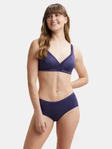 Jockey Wirefree Non Padded Soft Touch Full Coverage Stylised Mesh Panel Tshirt Bra-1820