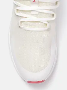 HRX by Hrithik Roshan Men Road Running Shoes