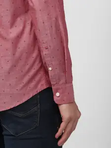 Van Heusen Sport Slim Fit Opaque Printed Casual Shirt