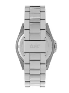 Timex Men Dial & Stainless Steel Bracelet Style Straps Analogue Watch TW2V566000D