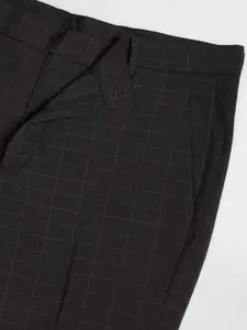 Arrow Men Checked Slim Fit Formal Trousers