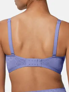 Triumph Self Design Lightly Padded Ultrasmart 4D Technology Fit All Day Comfort Plunge Bra