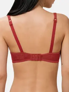 Triumph Floral Self Design Lightly Padded Non Wired All Day Comfort 4D Stretch Padding Bra