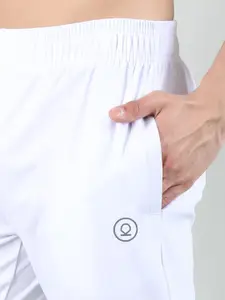 CHKOKKO Men Mid-Rise Track Pants