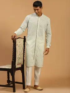 VASTRAMAY Geometric Embroidered Mandarin Collar Chikankari Kurta With Pyjamas