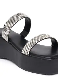 HASTEN Embellished Flatform Heels