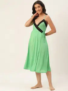 Ms.Lingies V Neck Lace Up Detail Nightdress