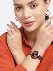 maxima Women Stainless Steel Bracelet Style Straps Analogue Watch 61930CMLE