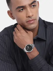 maxima Men Bracelet Style Straps Analogue Watch 65711CMGI