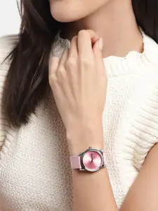 maxima Women Printed Dial & Leather Straps Analogue Watch O-56400LMLI