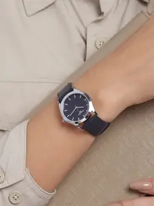 maxima Women Analogue Watch L-62711LMLI