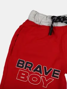 V-Mart Boys Typography Printed Mid-Rise Cotton Shorts