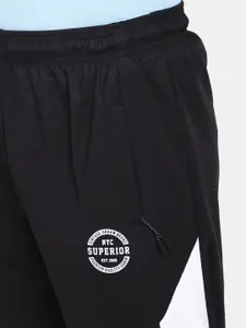 V-Mart Men Regular Fit Mid-Rise Joggers