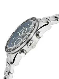 Versace Men Stainless Steel Bracelet Style Straps  Reset Time Analogue Watch VE6K00323