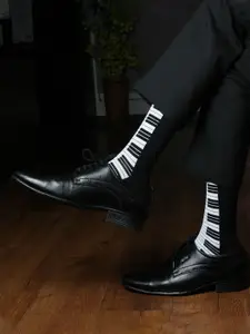 Bonjour Men Patterned Cotton Calf-Length Socks