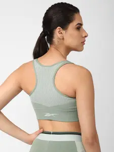 Reebok Non-Padded Seamless Sports Workout Bra