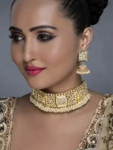 Sukkhi Gold-Plated Kundan Choker Necklace Set