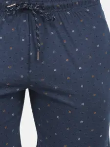 Monte Carlo Men Conversational Printed Mid Rise Knitted Shorts