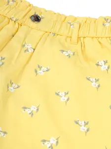 Gini and Jony Infants Girls Floral Printed Mid Rise Cotton Shorts