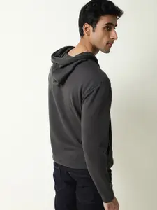 RARE RABBIT Men Emit Slim Fit Hooded Sweatshirt