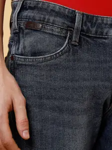 Wrangler Men Vegas Skinny Fit L-Rise Light Fade Cotton Jeans