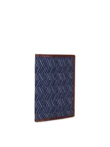 THE CLOWNFISH Glamour Fold Women Printed Leather Card Holder with Passport Holder