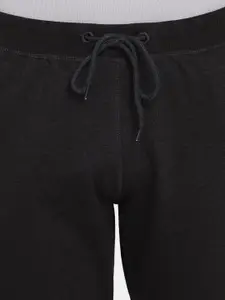 V-Mart Men Mid-Rise Cotton Joggers
