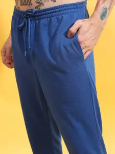 HIGHLANDER Men Blue Popcorn Structured Slim Fit Trouser
