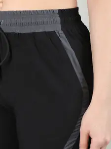 CHKOKKO Women Mid Rise Knitted Training & Gym Sports Shorts