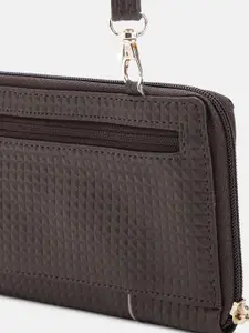 Baggit Women Geometric Textured PU Zip Around Wallet