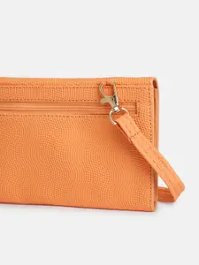 Baggit Women Textured Envelope Wallet